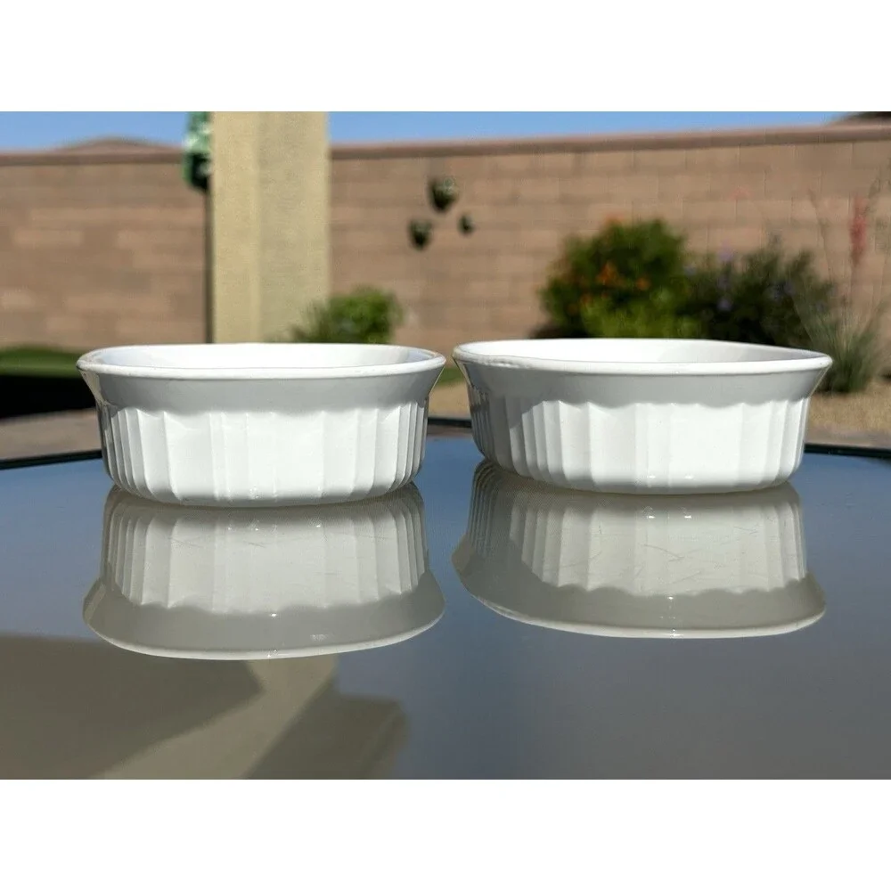 2 Corning Ware French White Oval Individual Casseroles F - 15 - B  475 ML  7 3/8